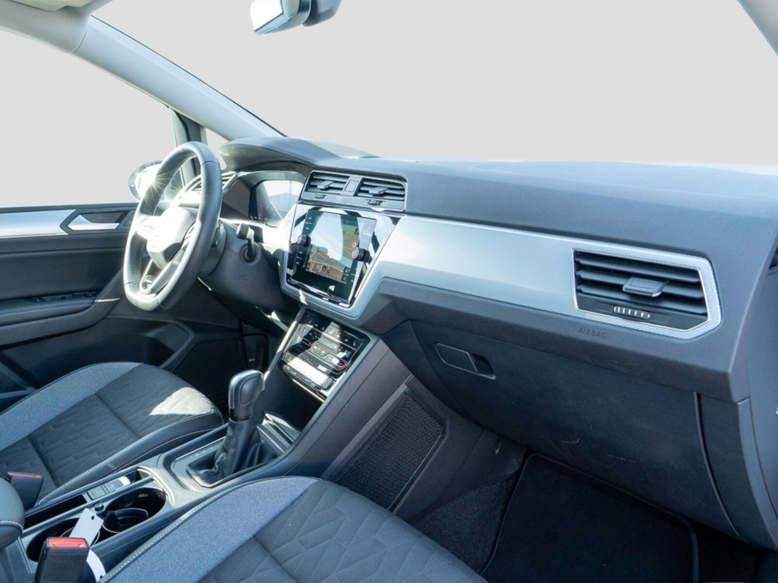 Volkswagen Touran – Bild 8
