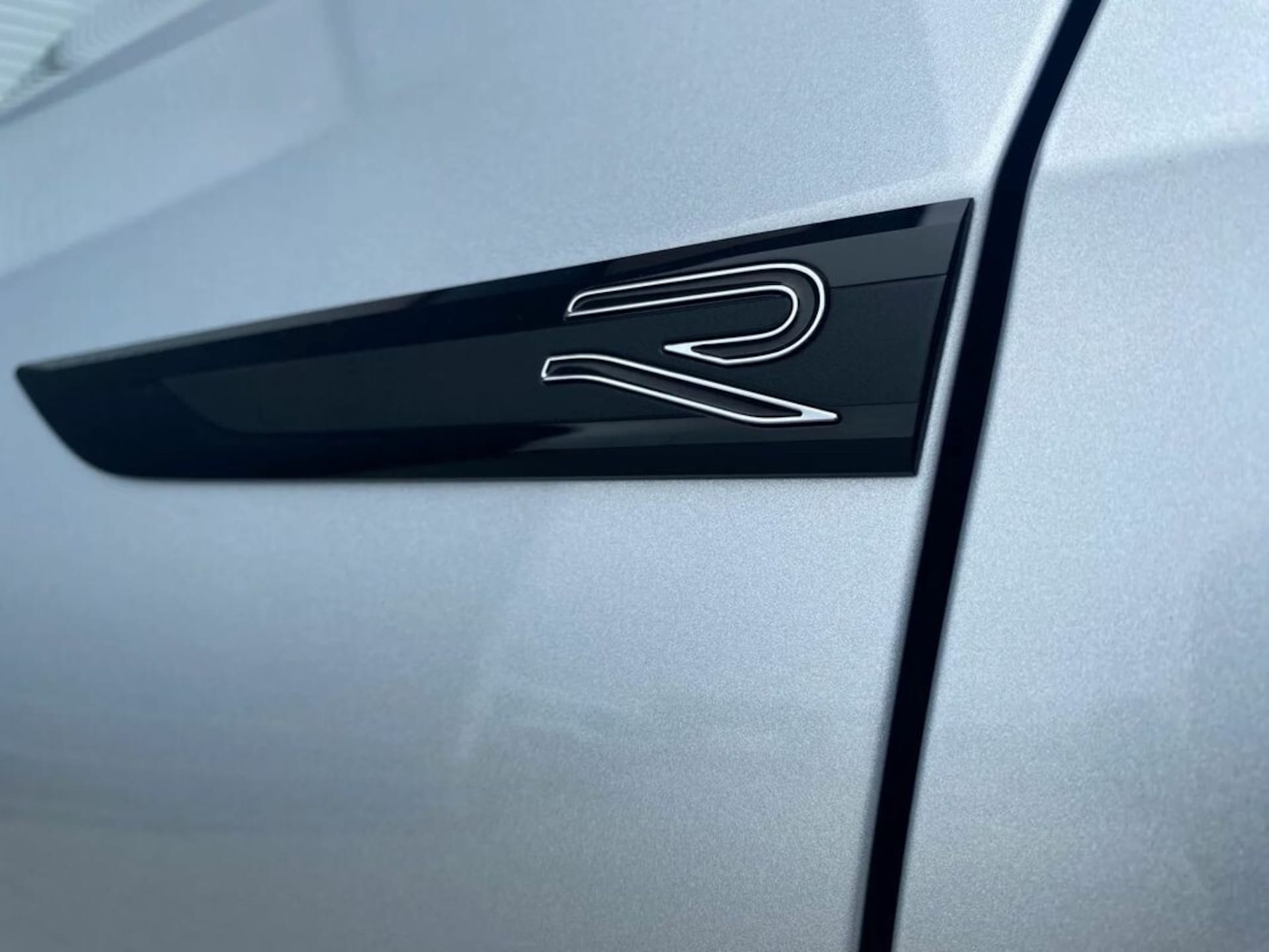 Volkswagen Golf Variant R-Line