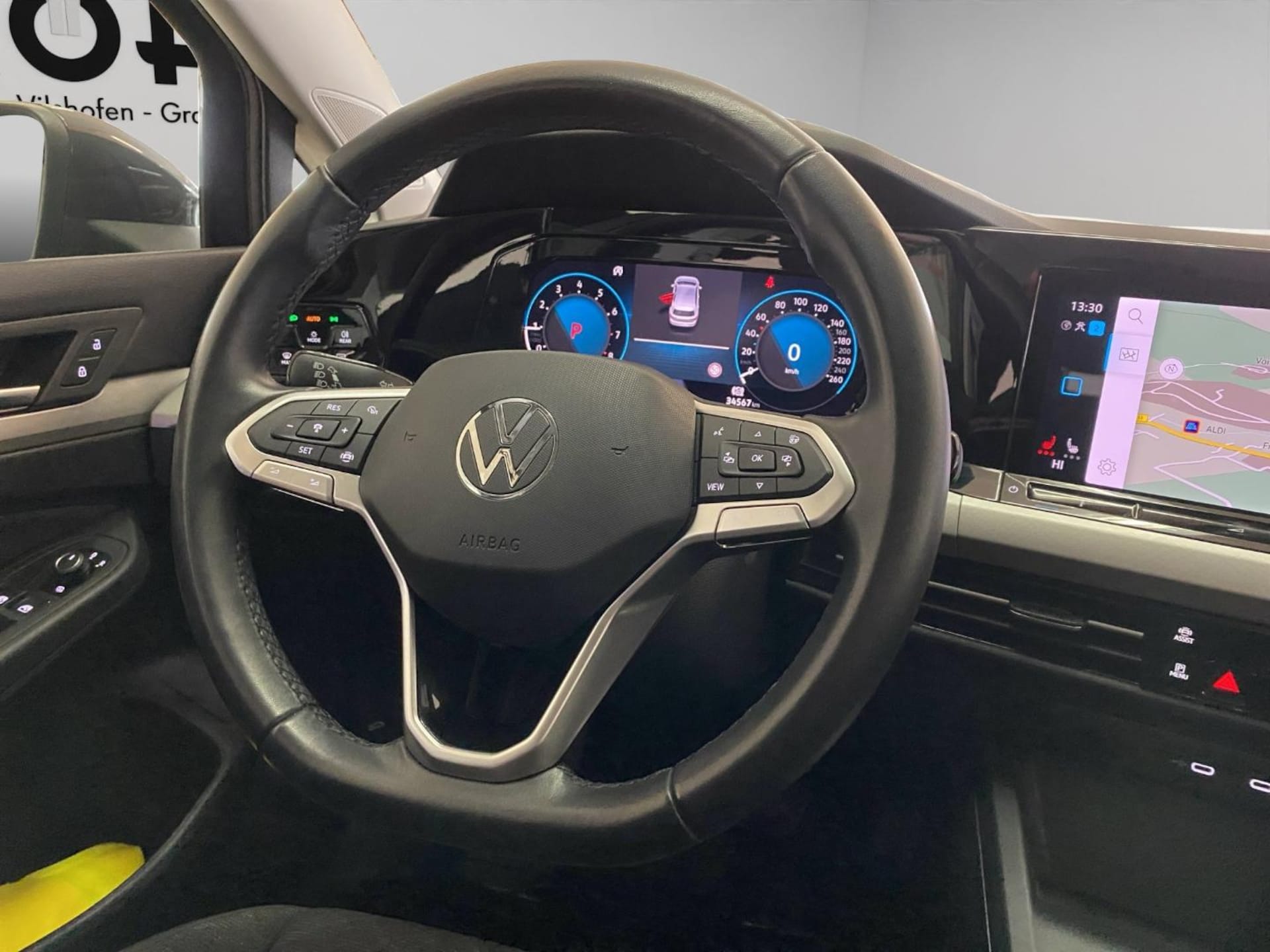 Volkswagen Golf Life