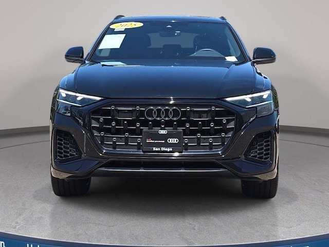 2025 Audi Q8