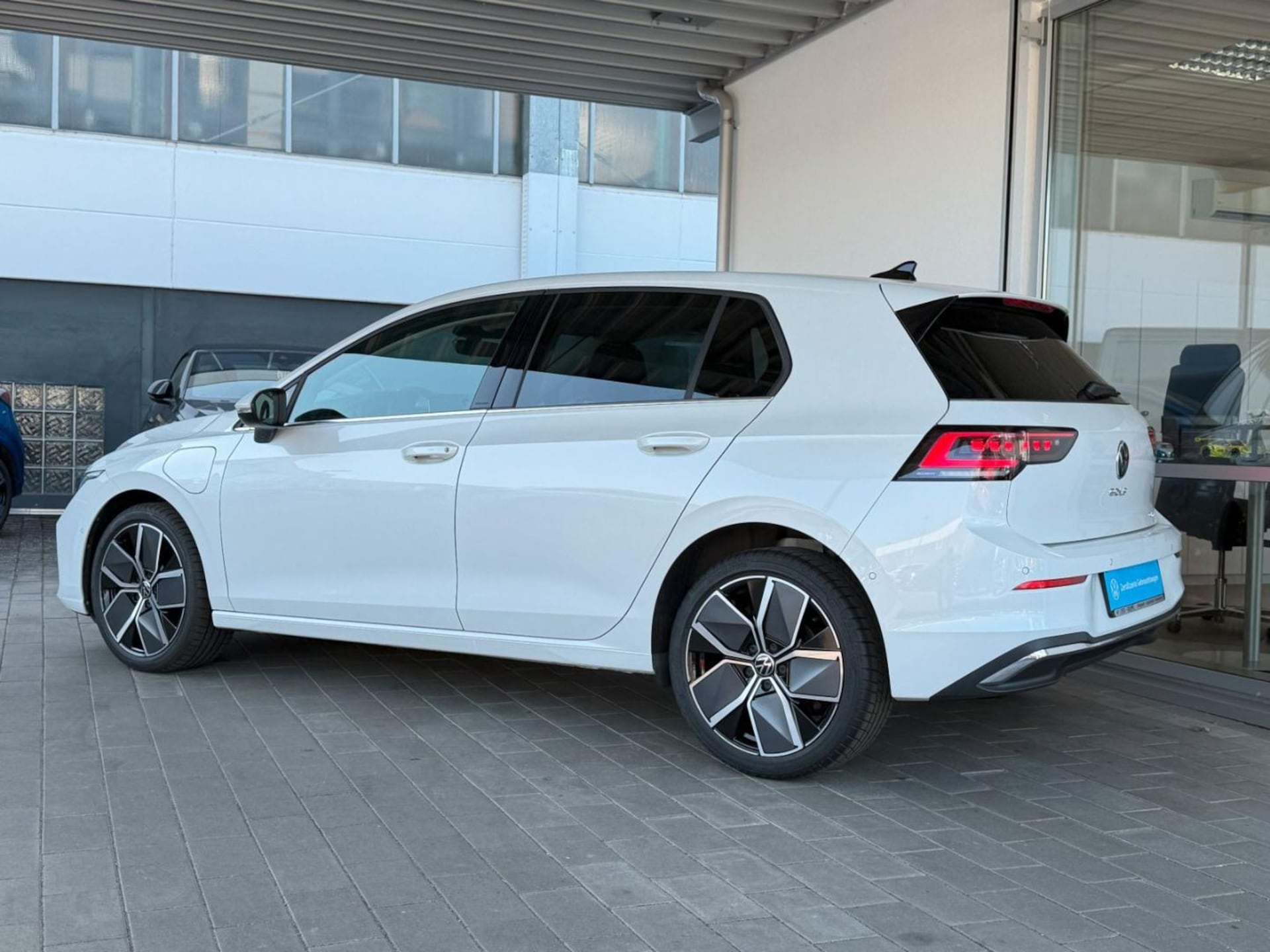 Volkswagen Golf Style