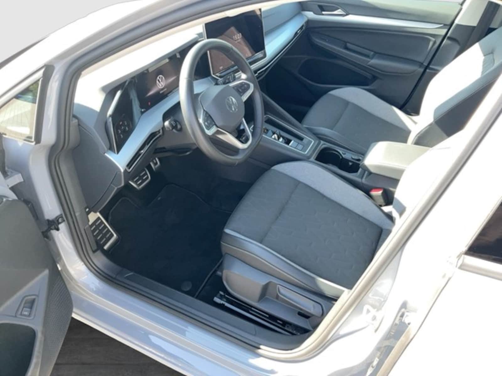 Volkswagen Golf Variant – Bild 8