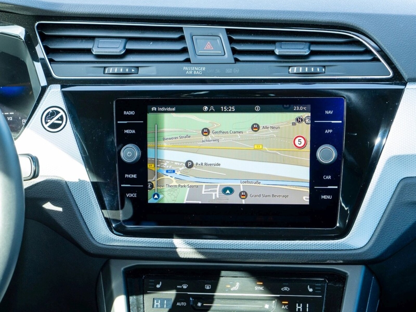 Volkswagen Touran – Bild 12