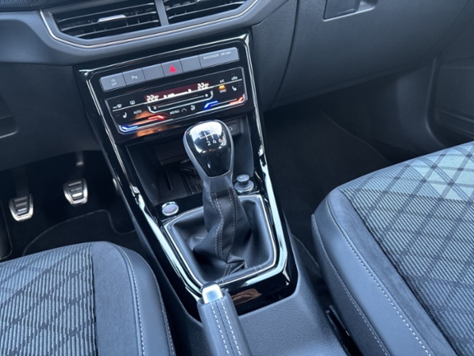 Volkswagen T-Cross – Bild 10