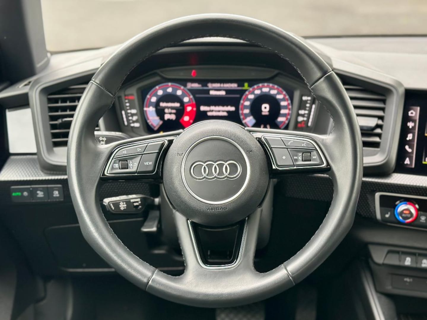 Bild über Audi A1 Sportback advanced 30 TFSI S tronic - für weitere Informationen kontaktieren Sie den Audi Partner