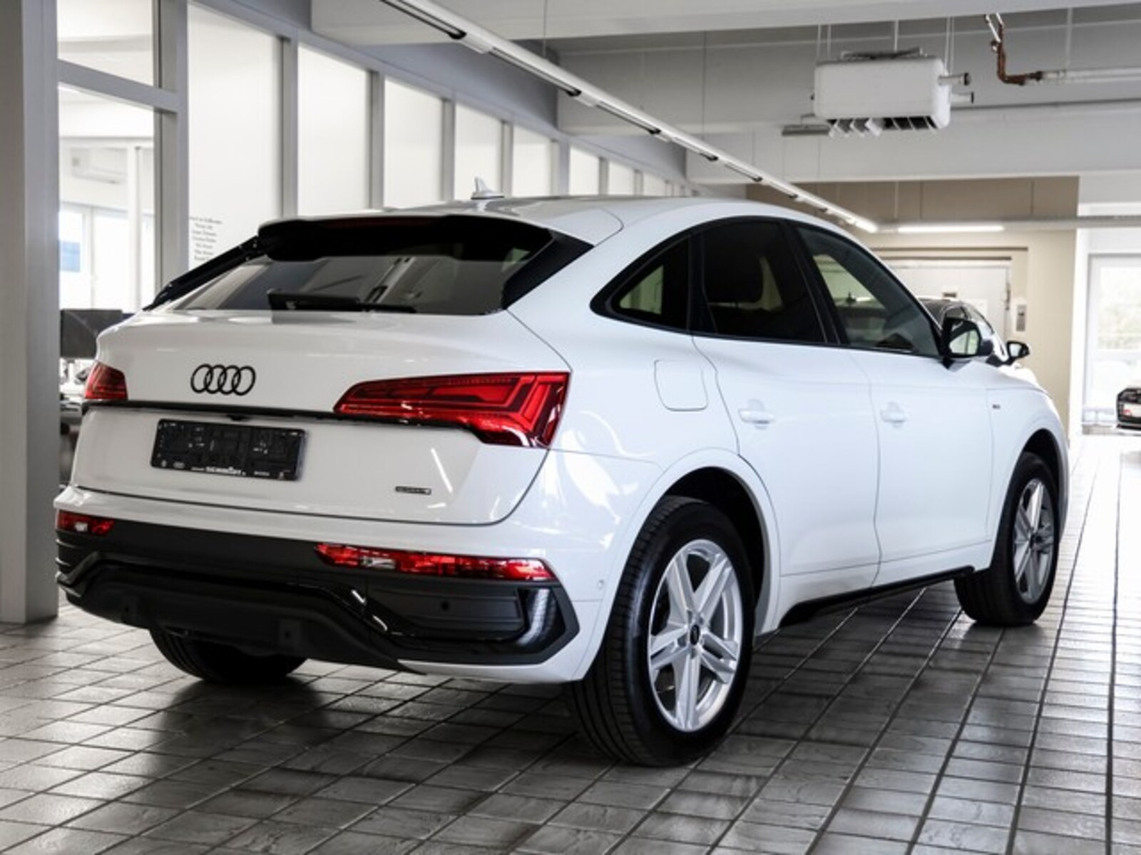 Audi Q5 Sportback – Bild 2
