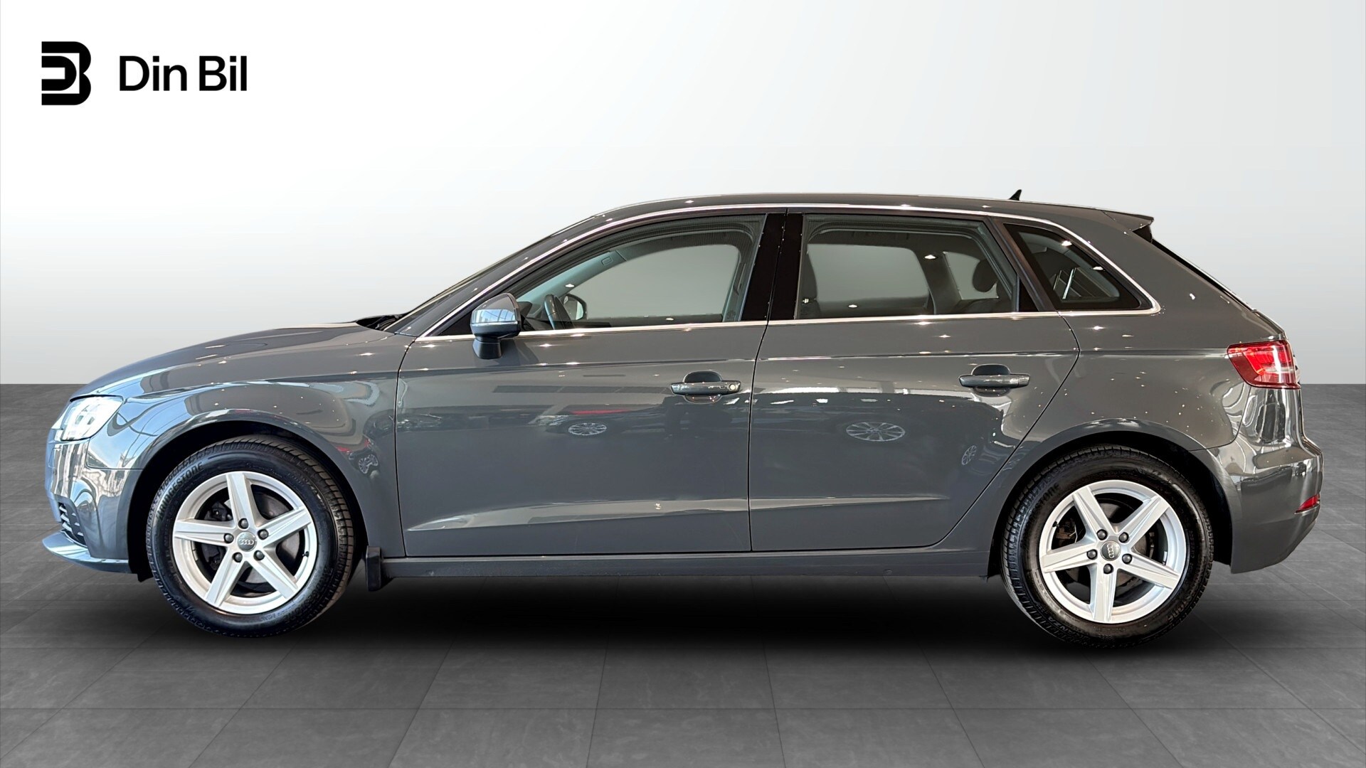 Bild som visar&nbsp;Audi A3 Sportback&nbsp;A3 Sportback 35 TFSI Proline 150 hk S tronic - för mer information kontakta din Audi Partner