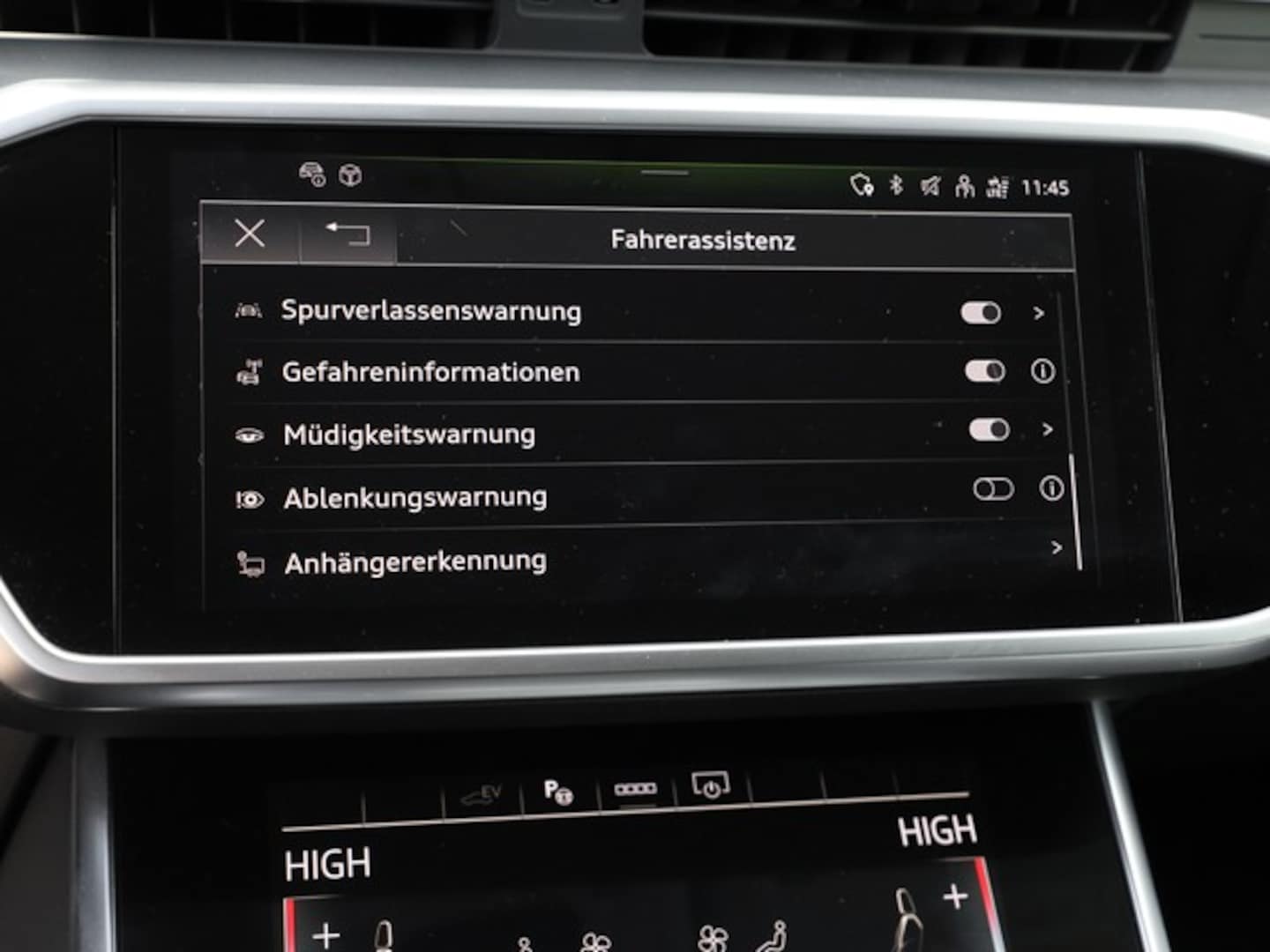 Bild über Audi A6 Avant TFSI e advanced 50 TFSI e quattro S tronic - für weitere Informationen kontaktieren Sie den Audi Partner