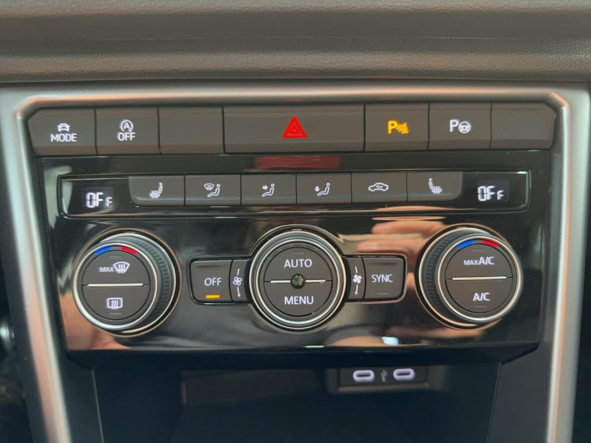 Volkswagen T-Roc Active