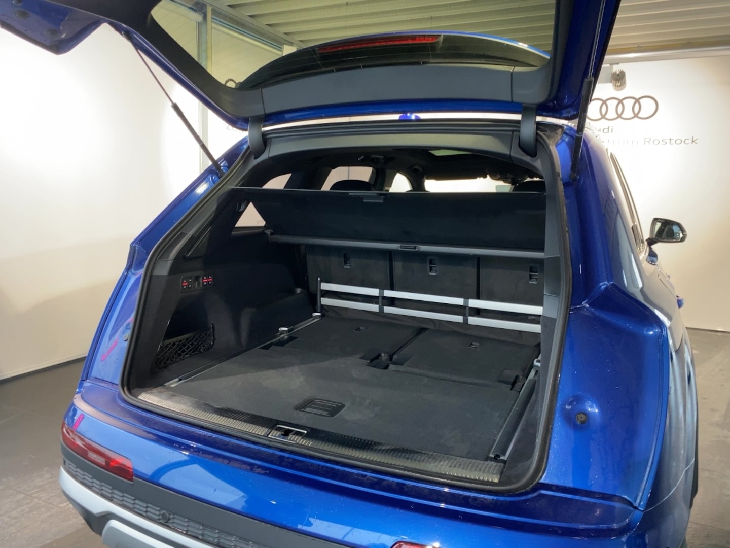 Bild über Audi Q7 SUV 50 TDI quattro tiptronic - für weitere Informationen kontaktieren Sie den Audi Partner