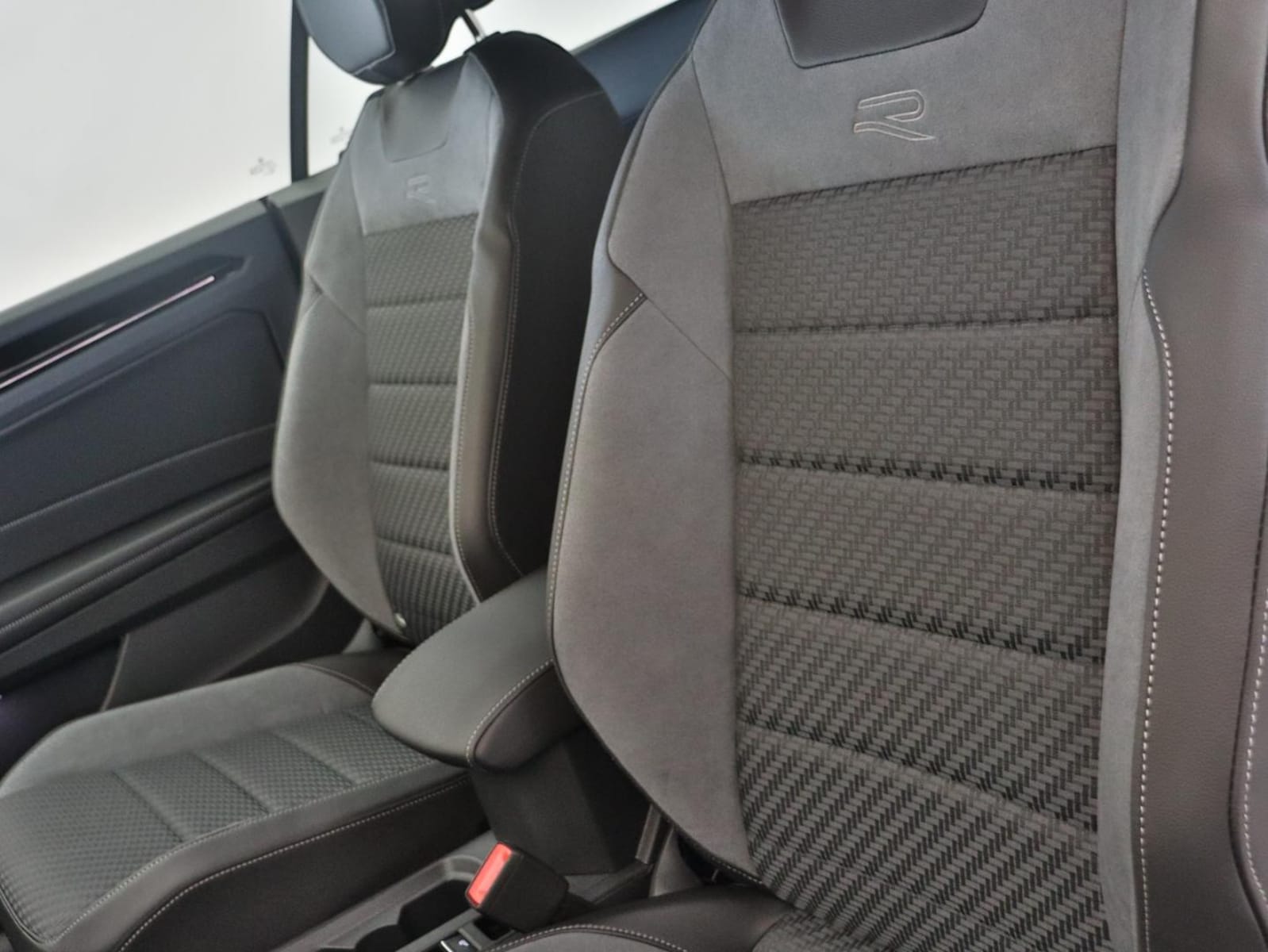 Volkswagen T-Roc Cabriolet – Bild 4