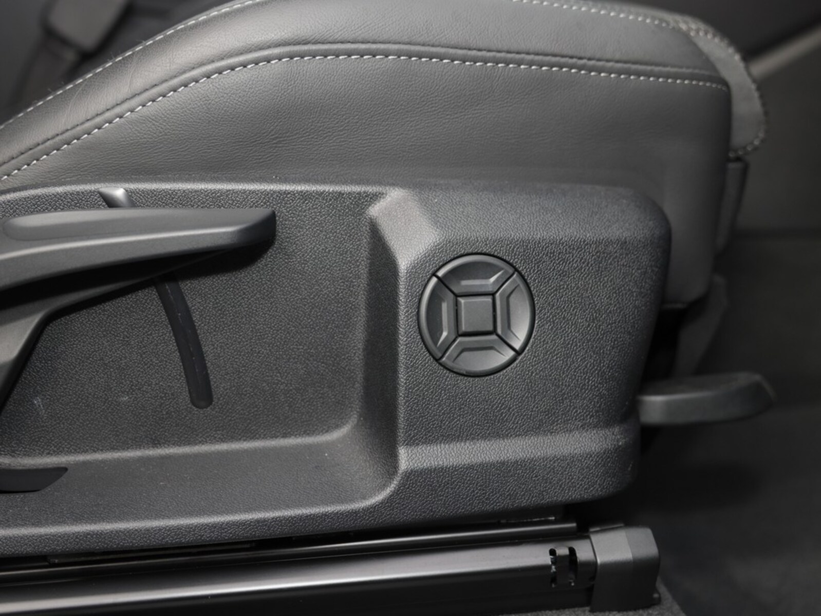 Audi Q3 – Bild 11
