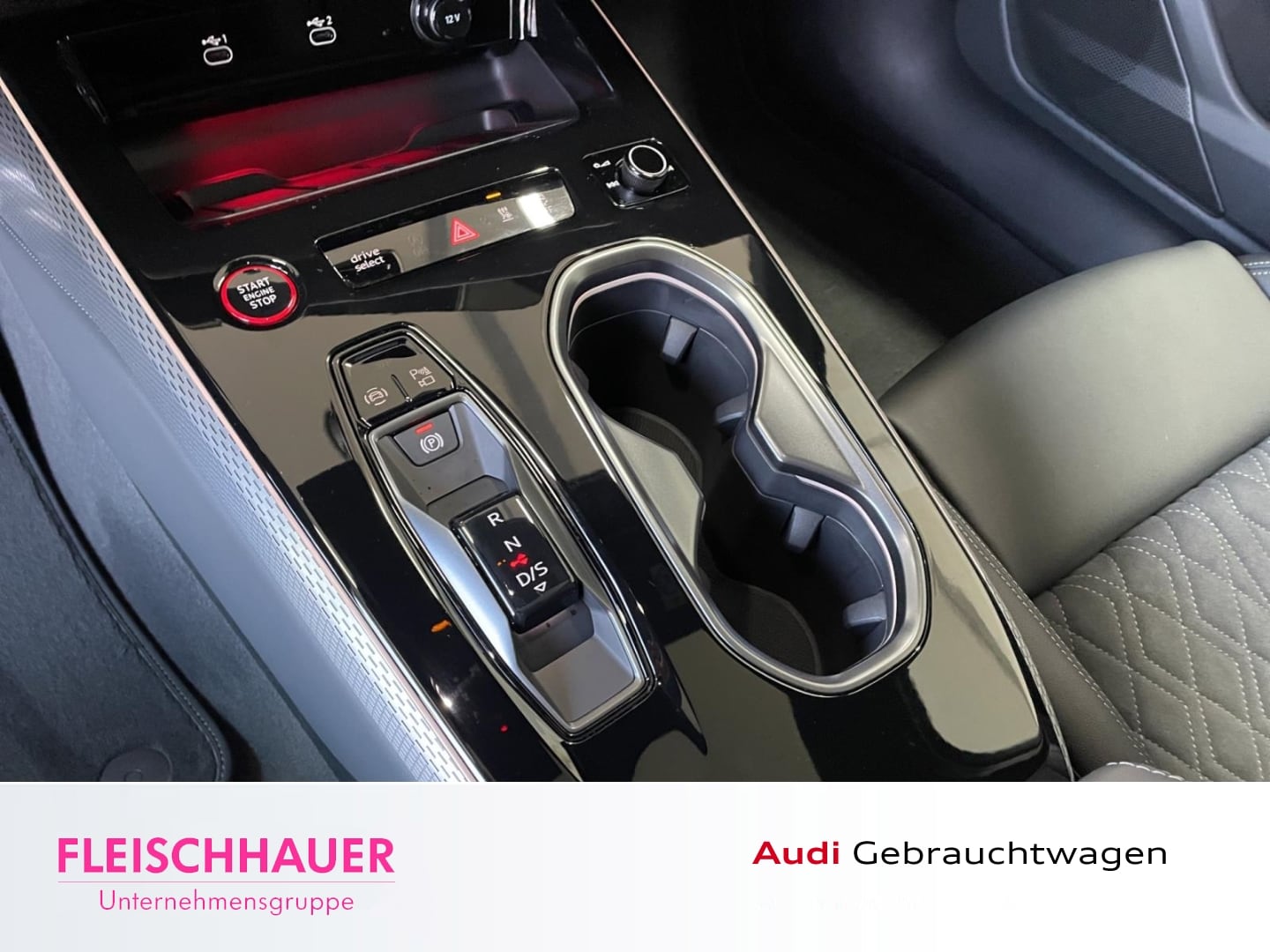 Bild über Audi A6 Avant TDI quattro 220 kW S tronic - für weitere Informationen kontaktieren Sie den Audi Partner