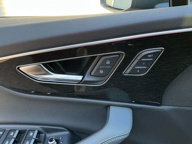 2026 Audi Q7 Premium Plus - Photo 13