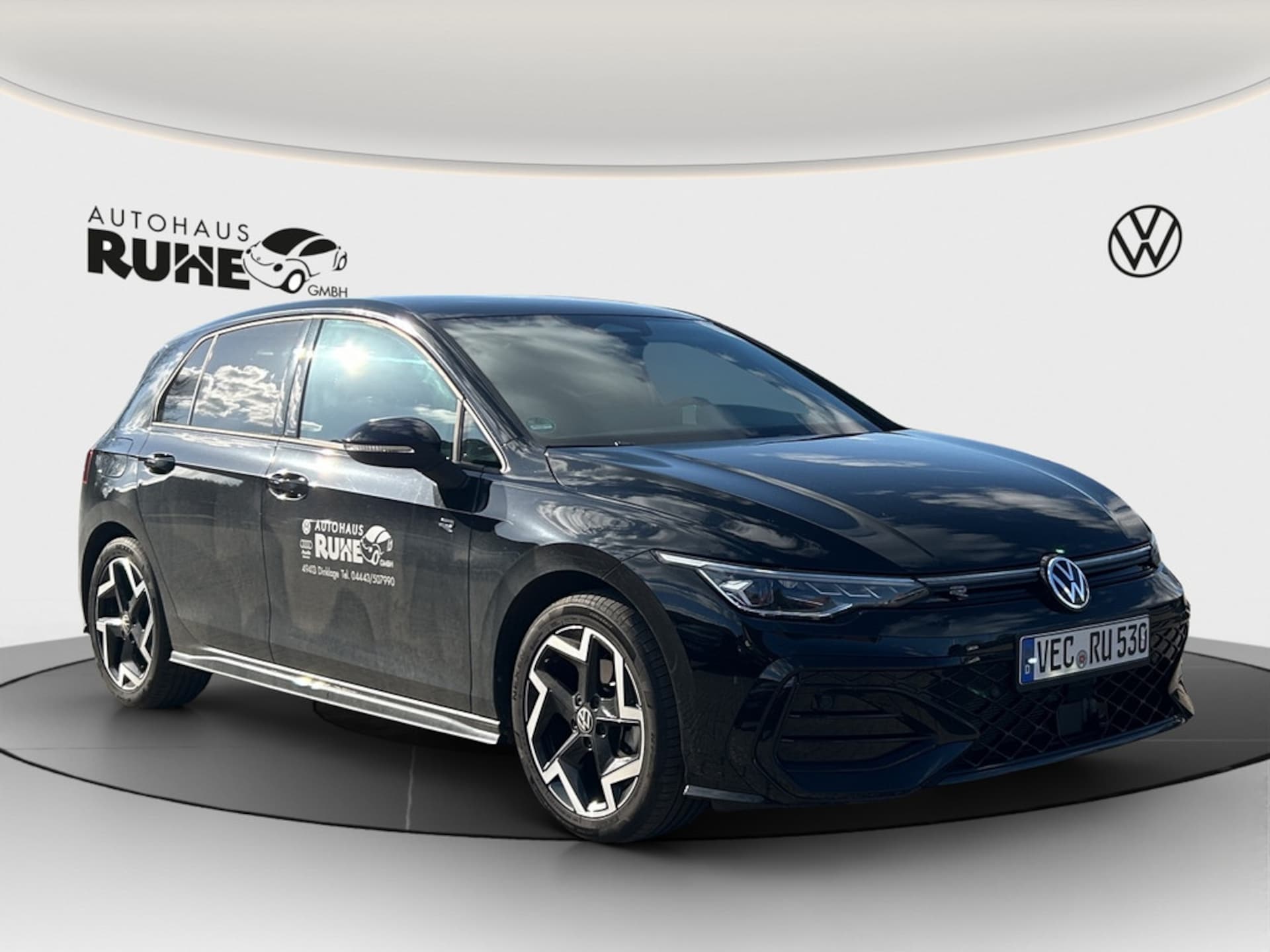 Volkswagen Golf R-Line