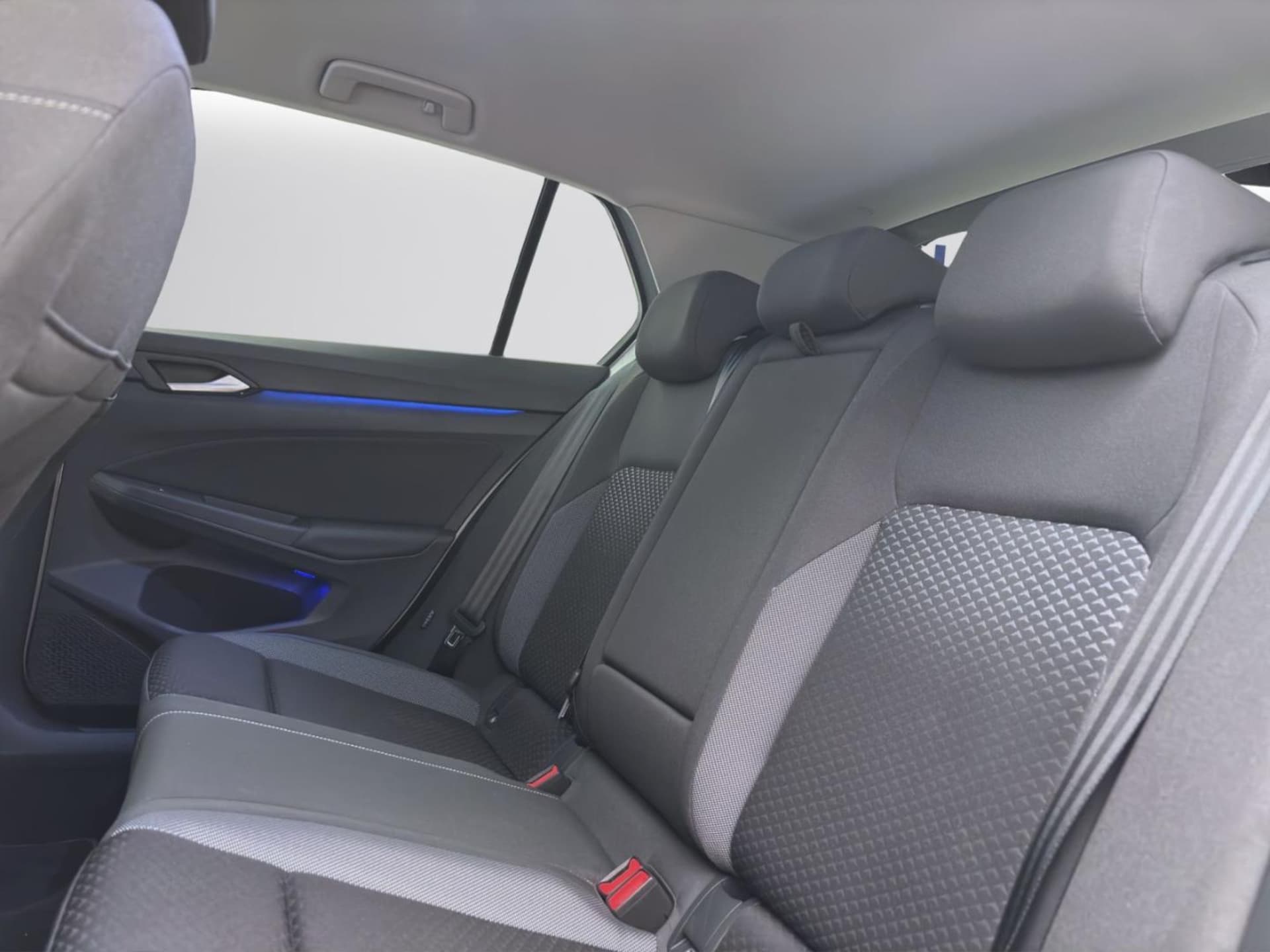 Volkswagen Golf Active