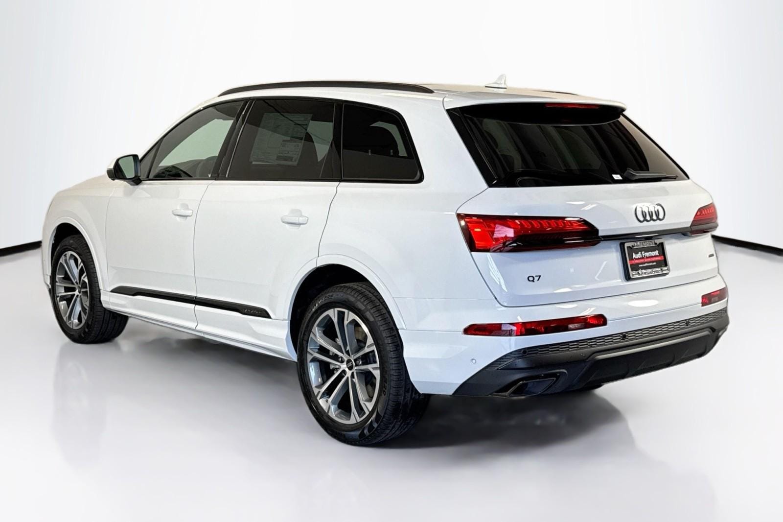 2026 Audi Q7 Premium - Photo 7