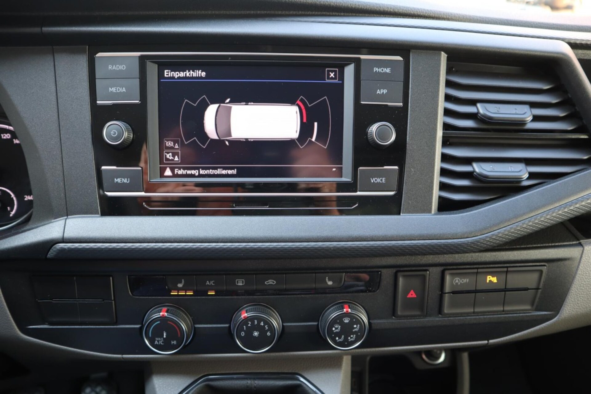 Volkswagen T6.1 Transporter Kasten kurzer Radstand