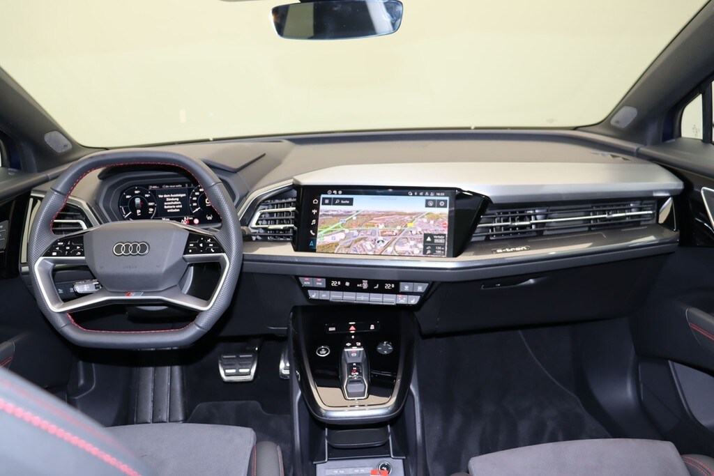 Image about Audi Q4 e-tron 55 e-tron quattro