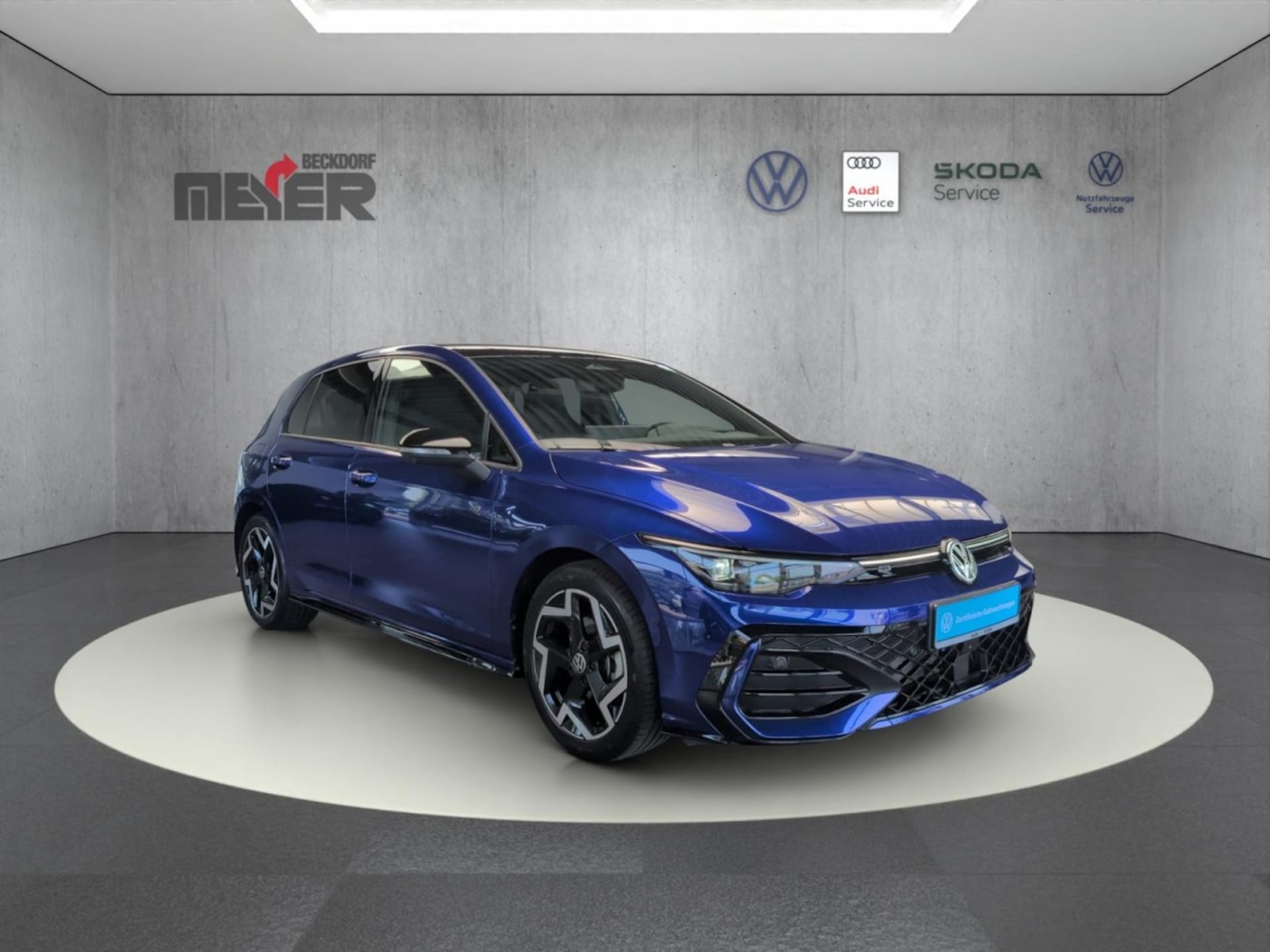 Volkswagen Golf R-Line