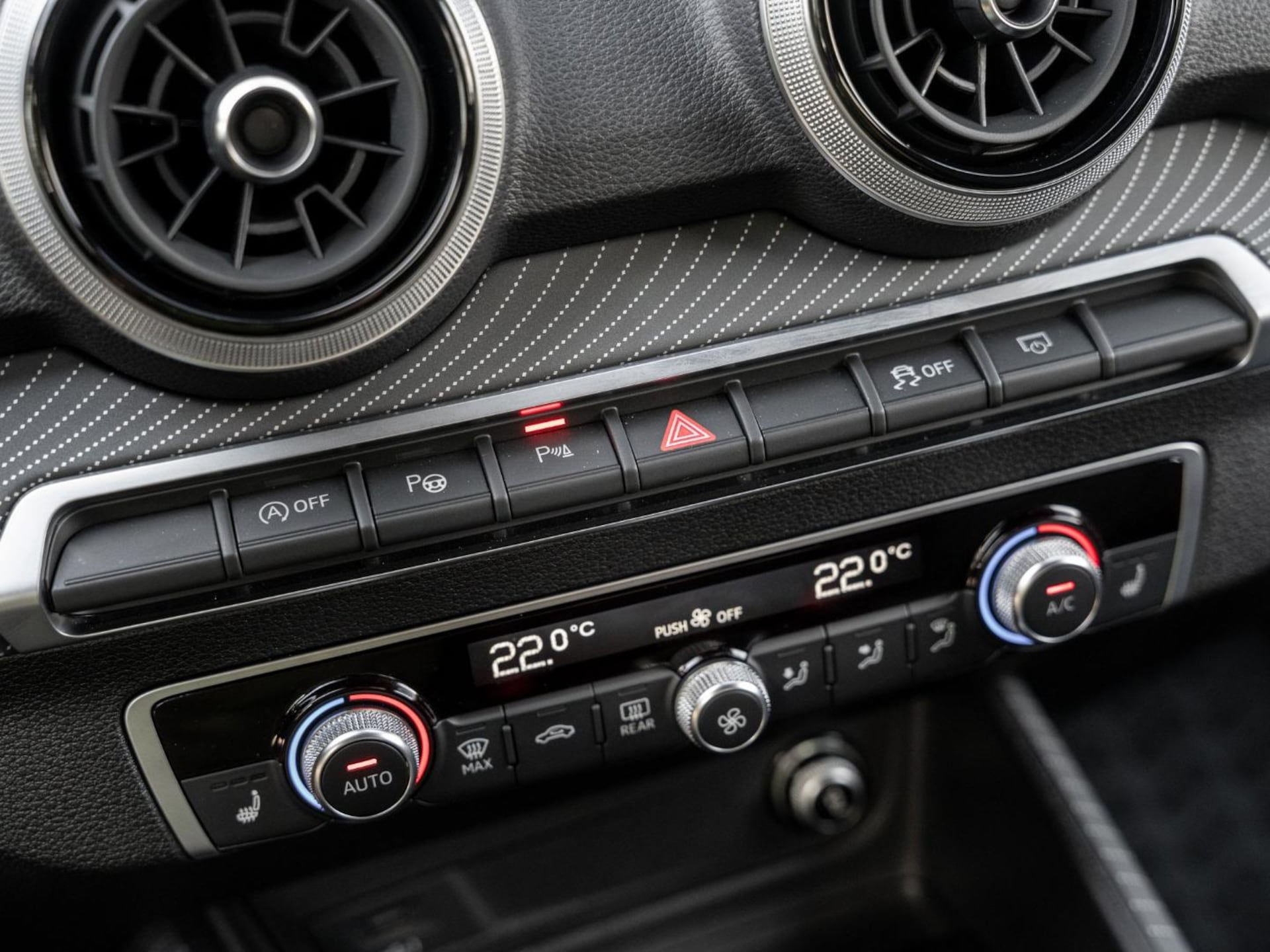 Audi Q2 S line