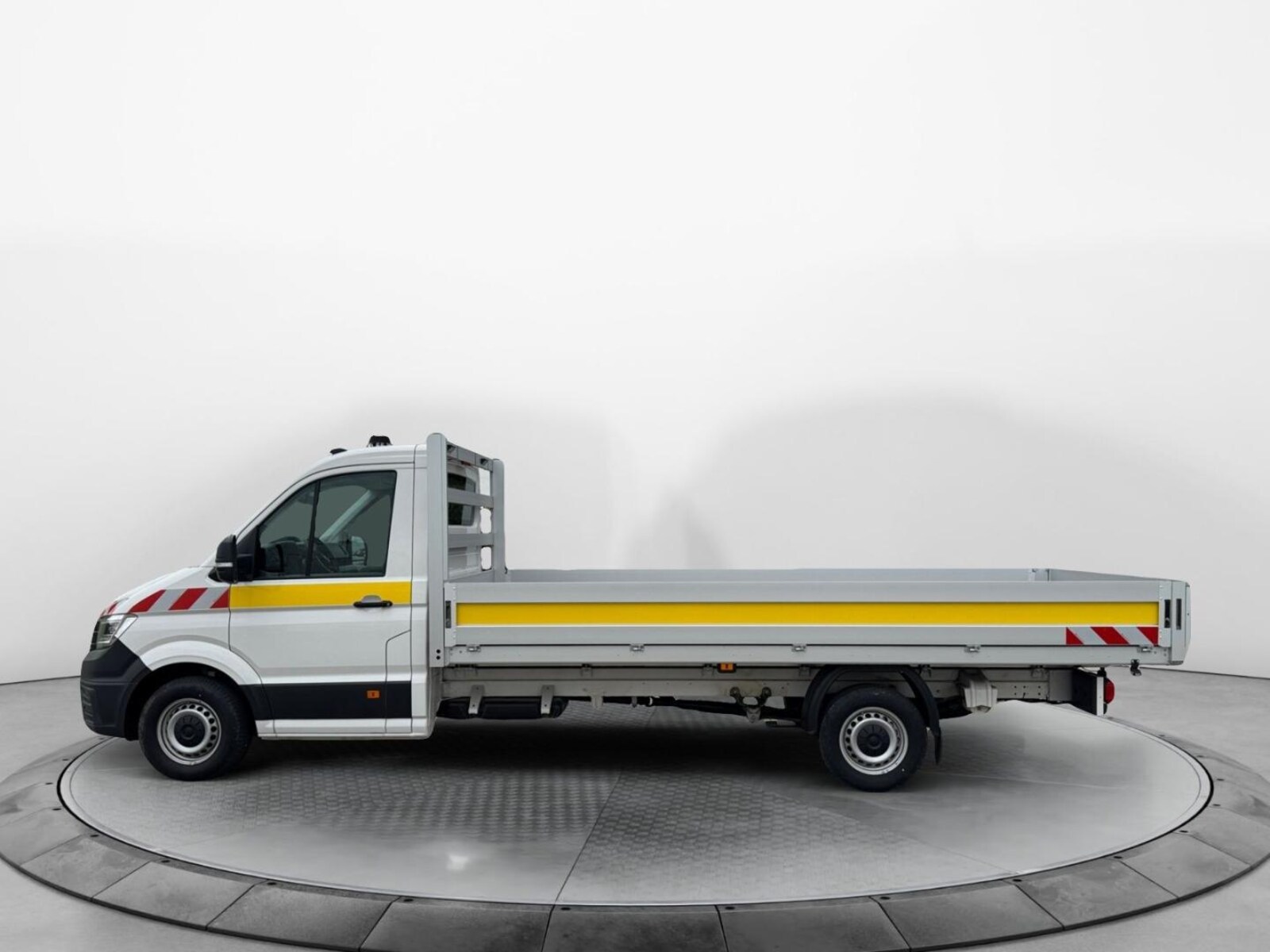 Volkswagen Crafter Einzelkabine langer Radstand – Bild 2