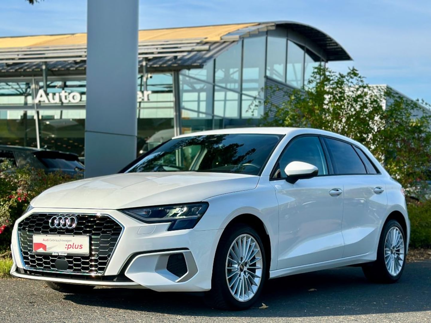 Bild über Audi A3 Sportback advanced 30 TFSI S tronic - für weitere Informationen kontaktieren Sie den Audi Partner