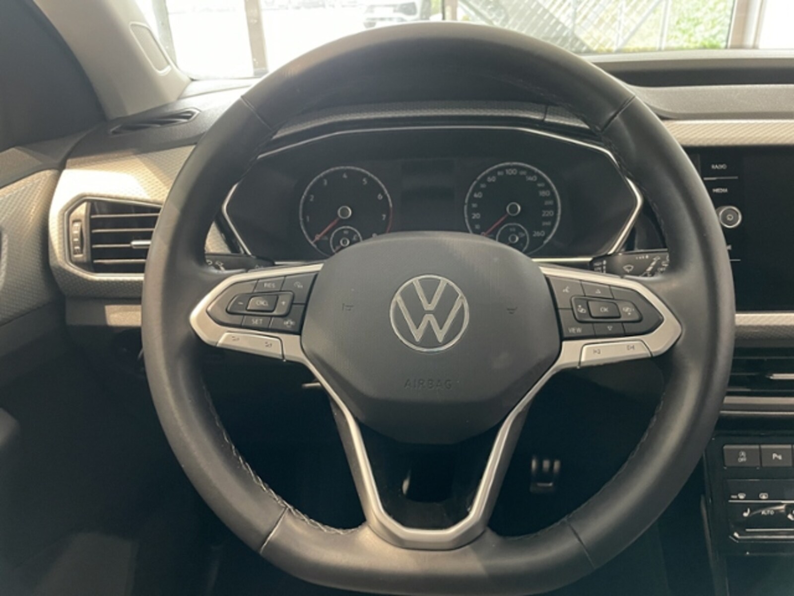 Volkswagen T-Cross – Bild 10