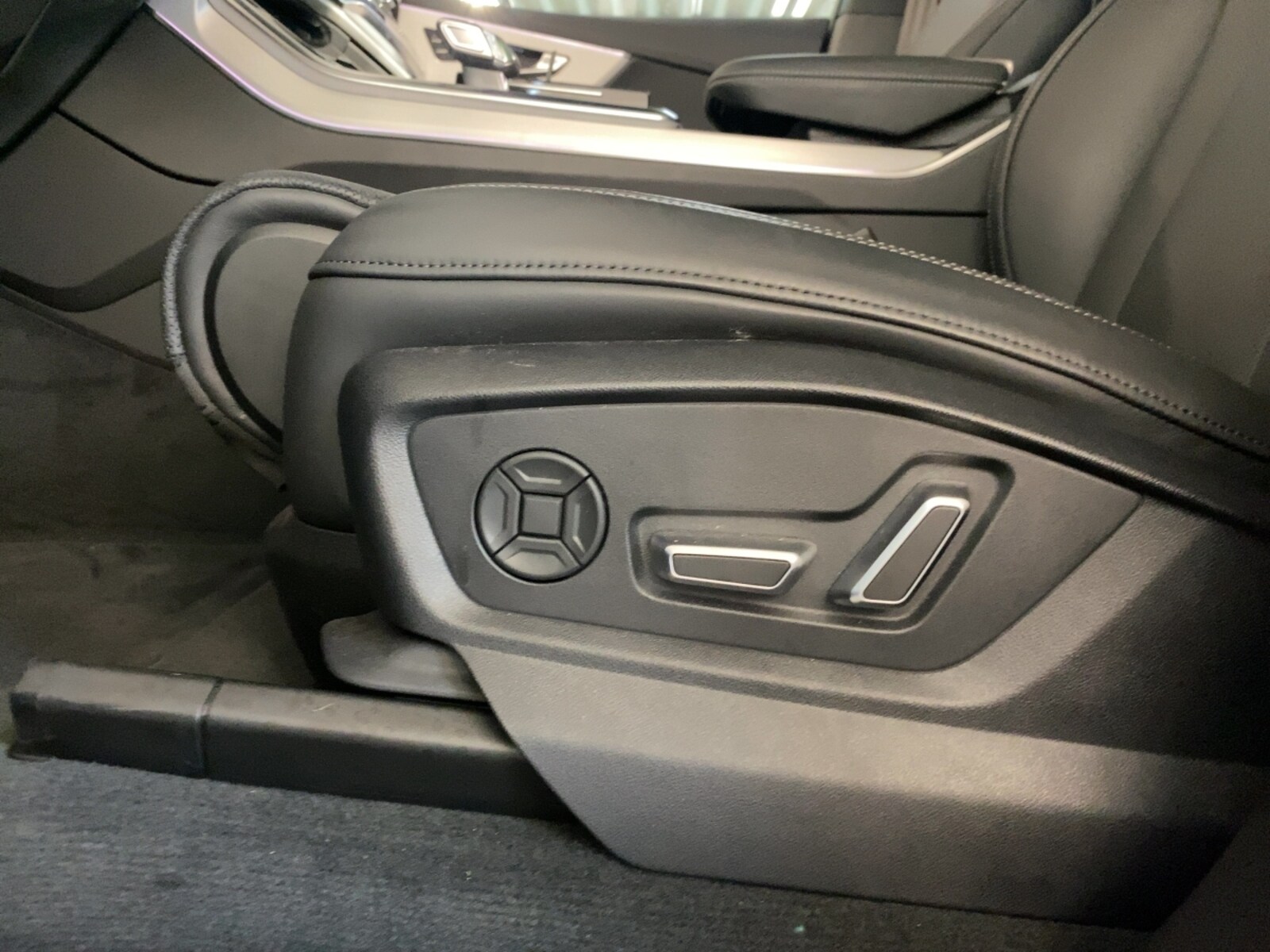 Audi Q7 – Bild 17