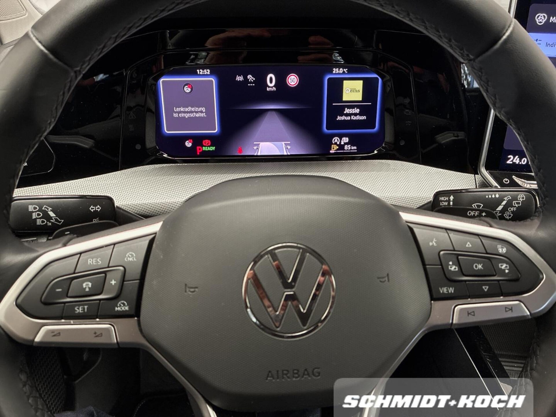 Volkswagen Golf Style