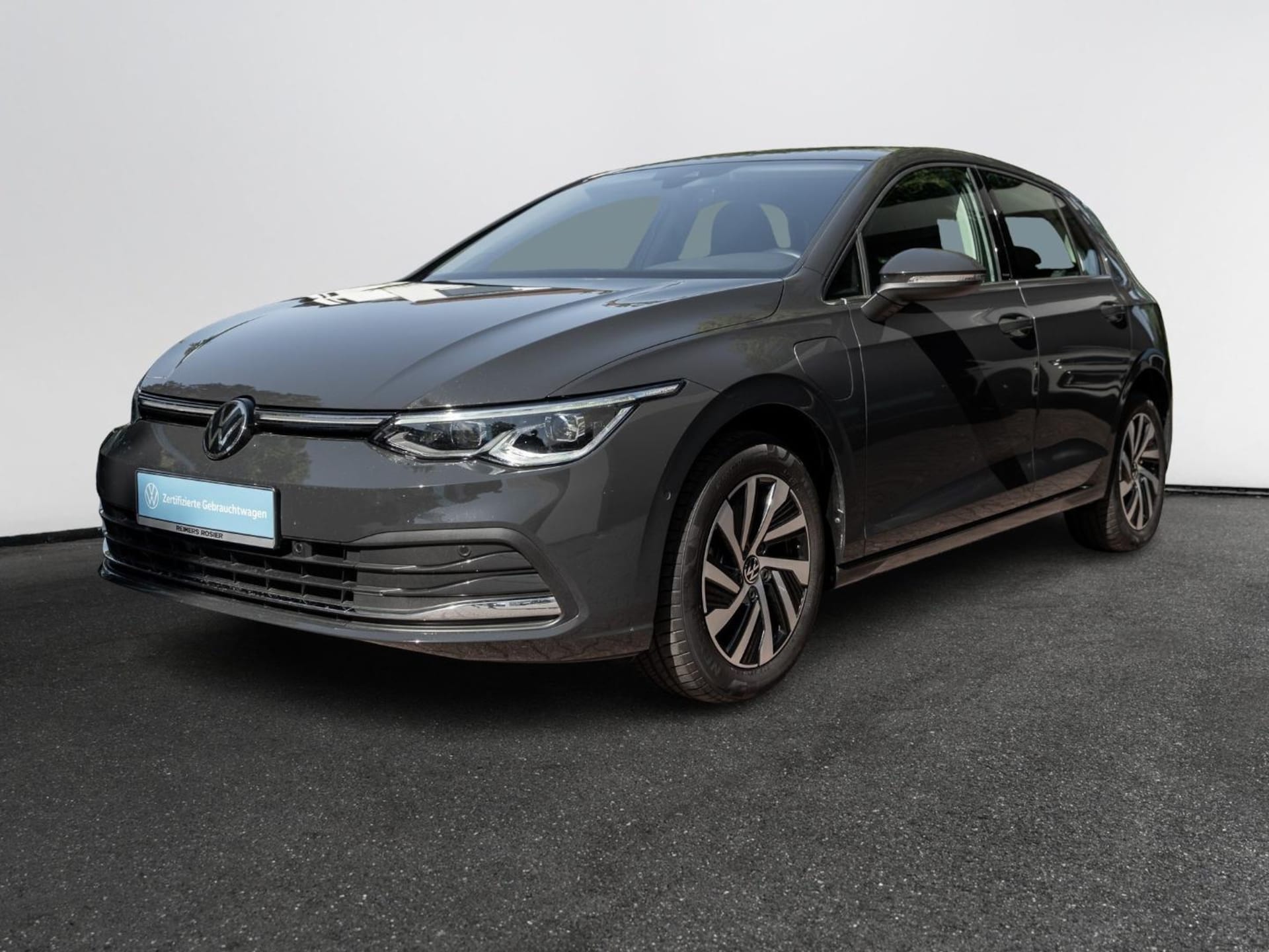 Volkswagen Golf Style