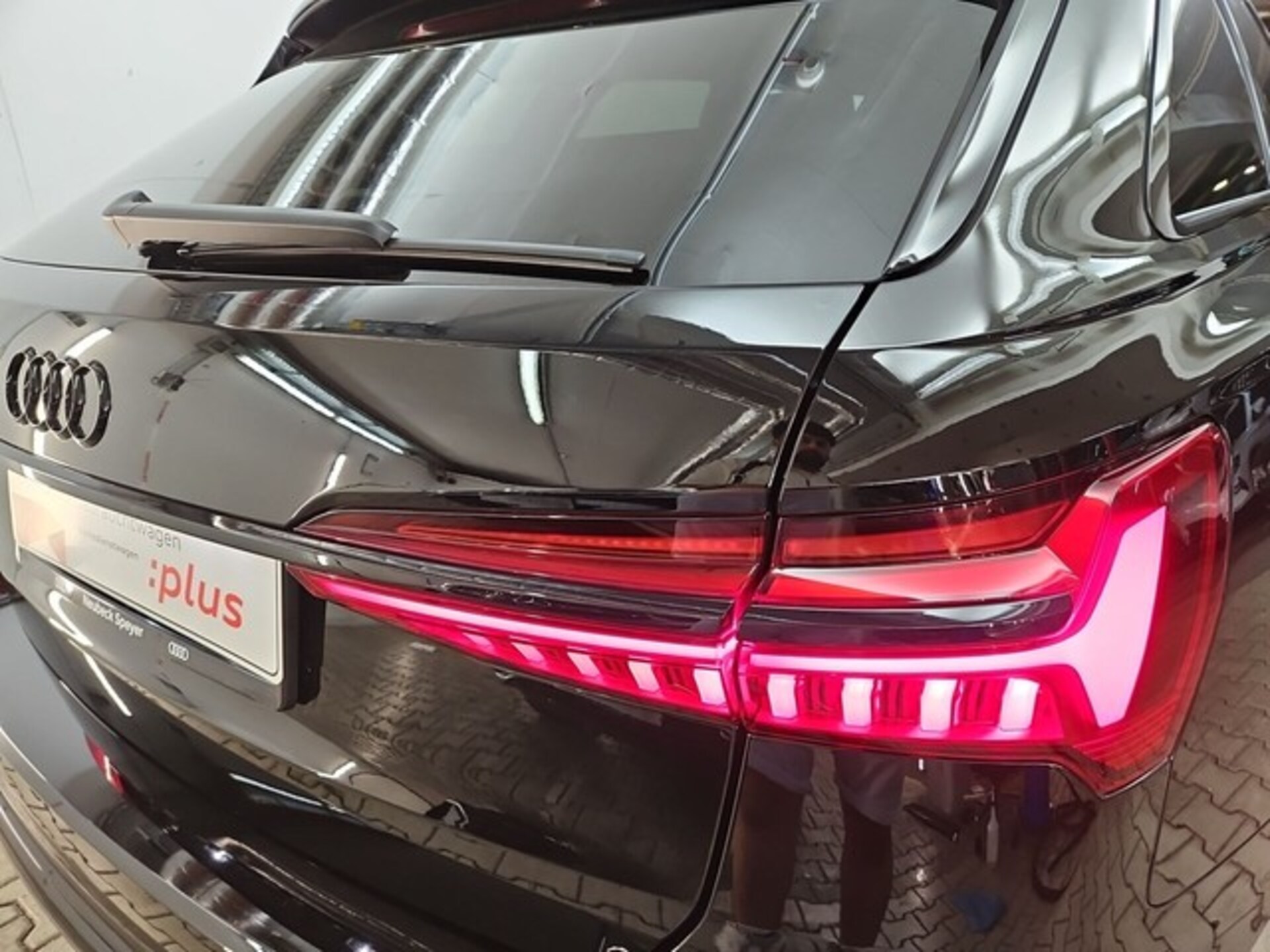 Audi S6 Avant