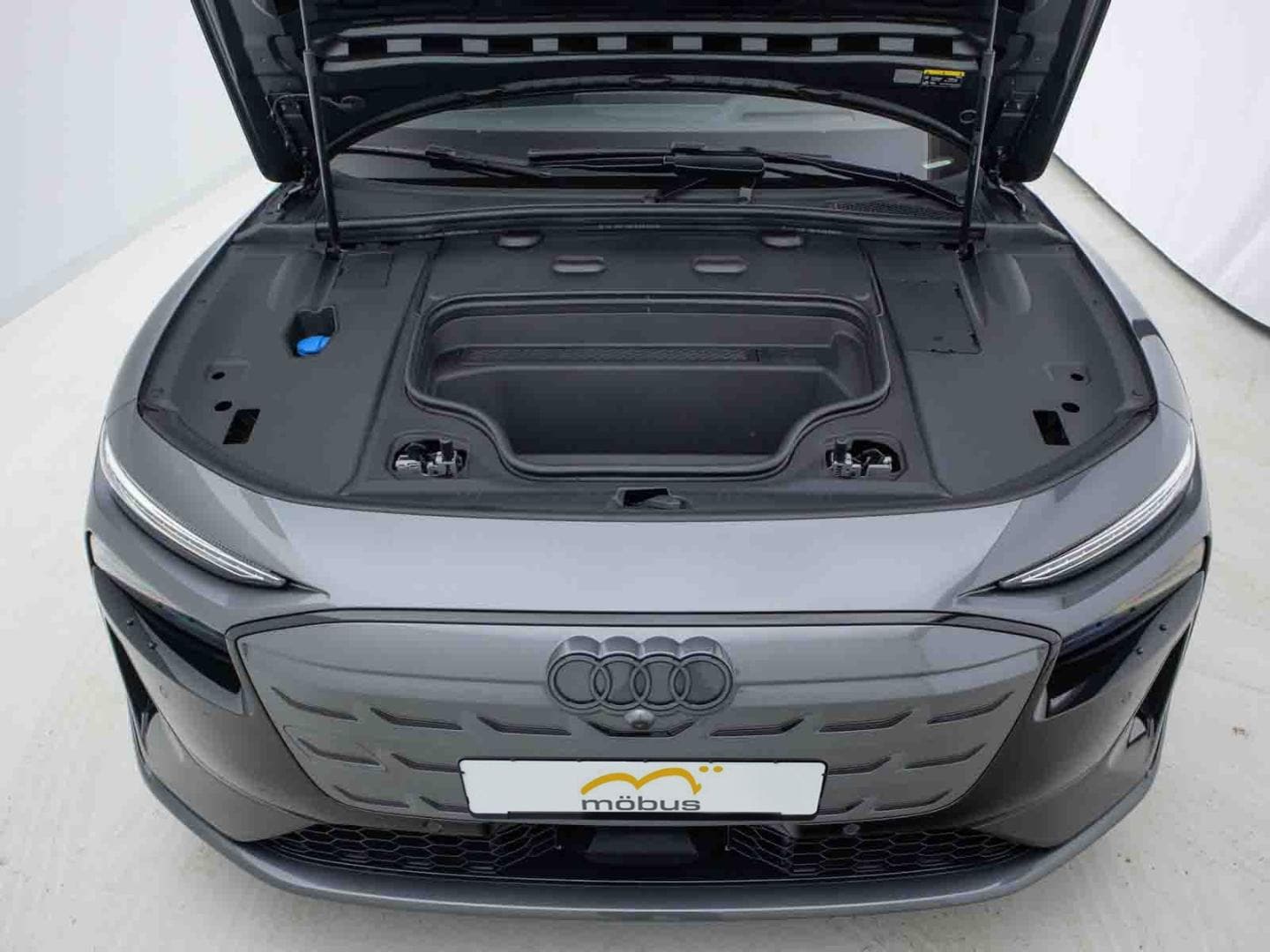 Bild über Audi A6 Avant e-tron e-tron performance - für weitere Informationen kontaktieren Sie den Audi Partner