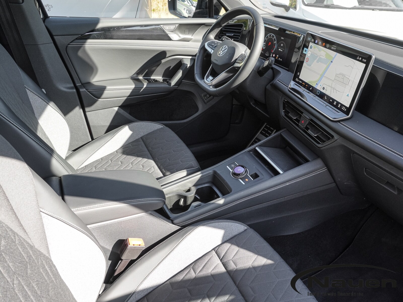 Volkswagen Tiguan – Bild 8