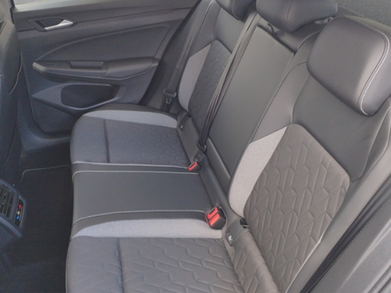 Volkswagen Golf – Bild 10