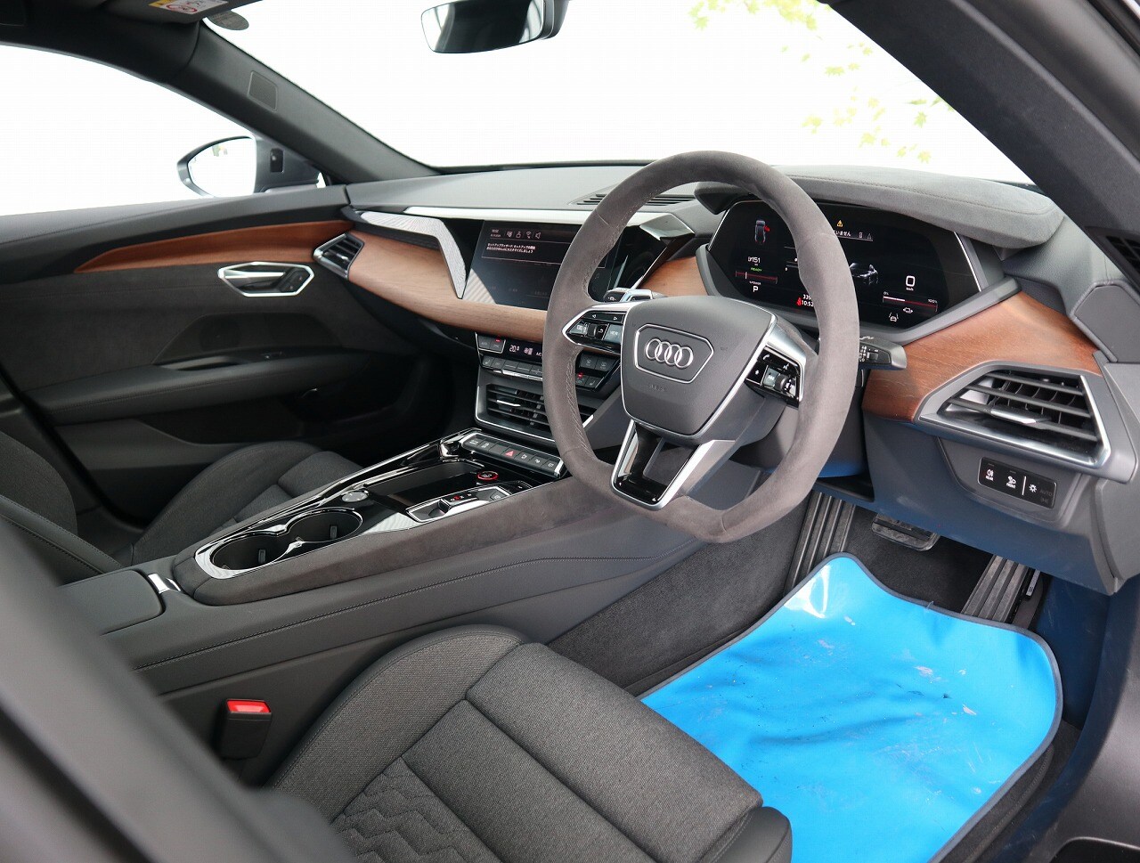 Image about Audi e-tron GT e-tron GT quattro