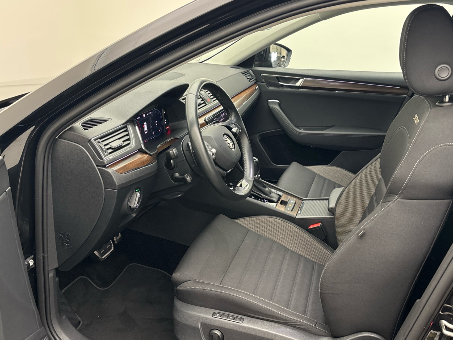 Skoda Superb Combi Scout