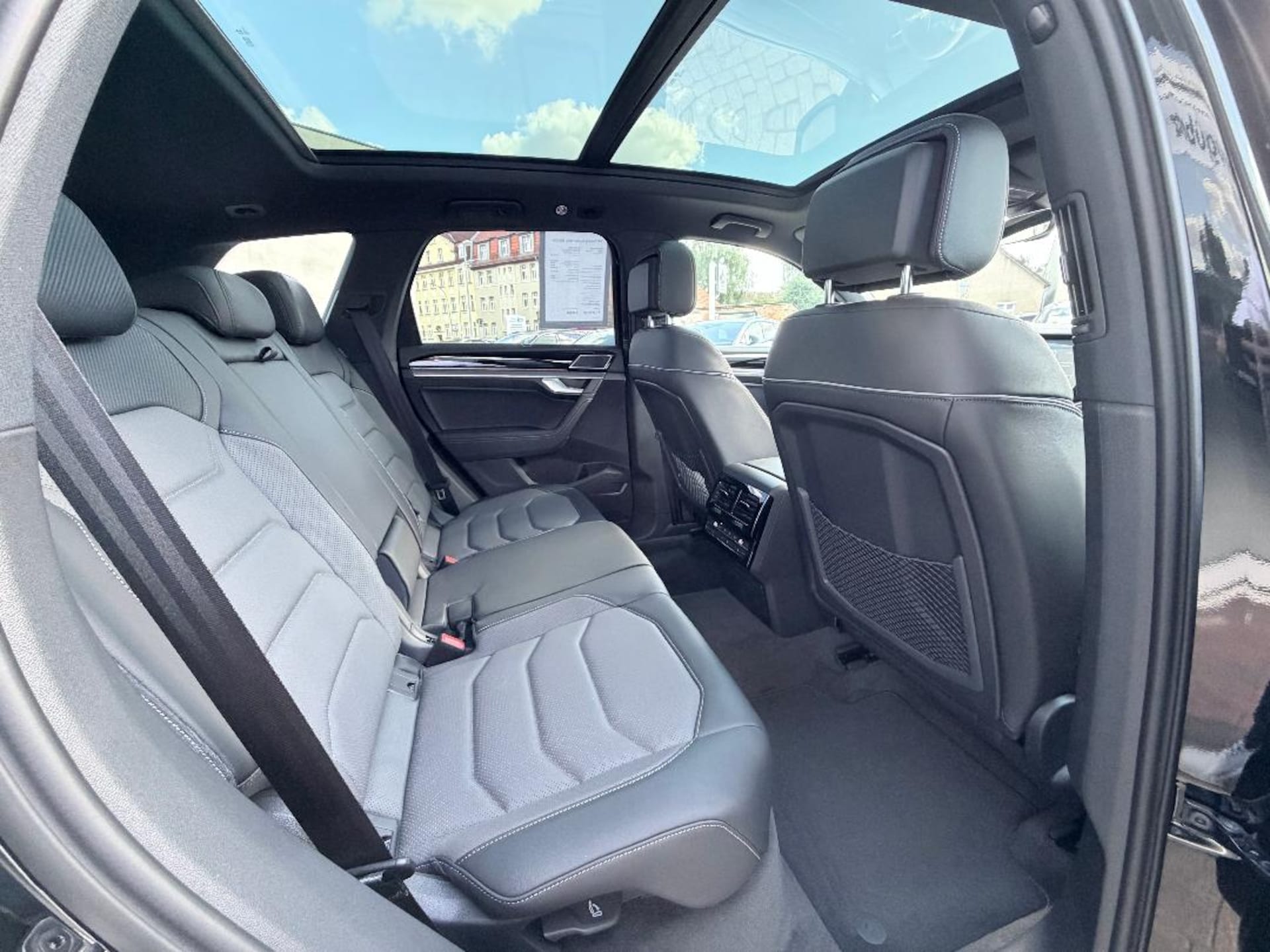 Volkswagen Touareg R-Line