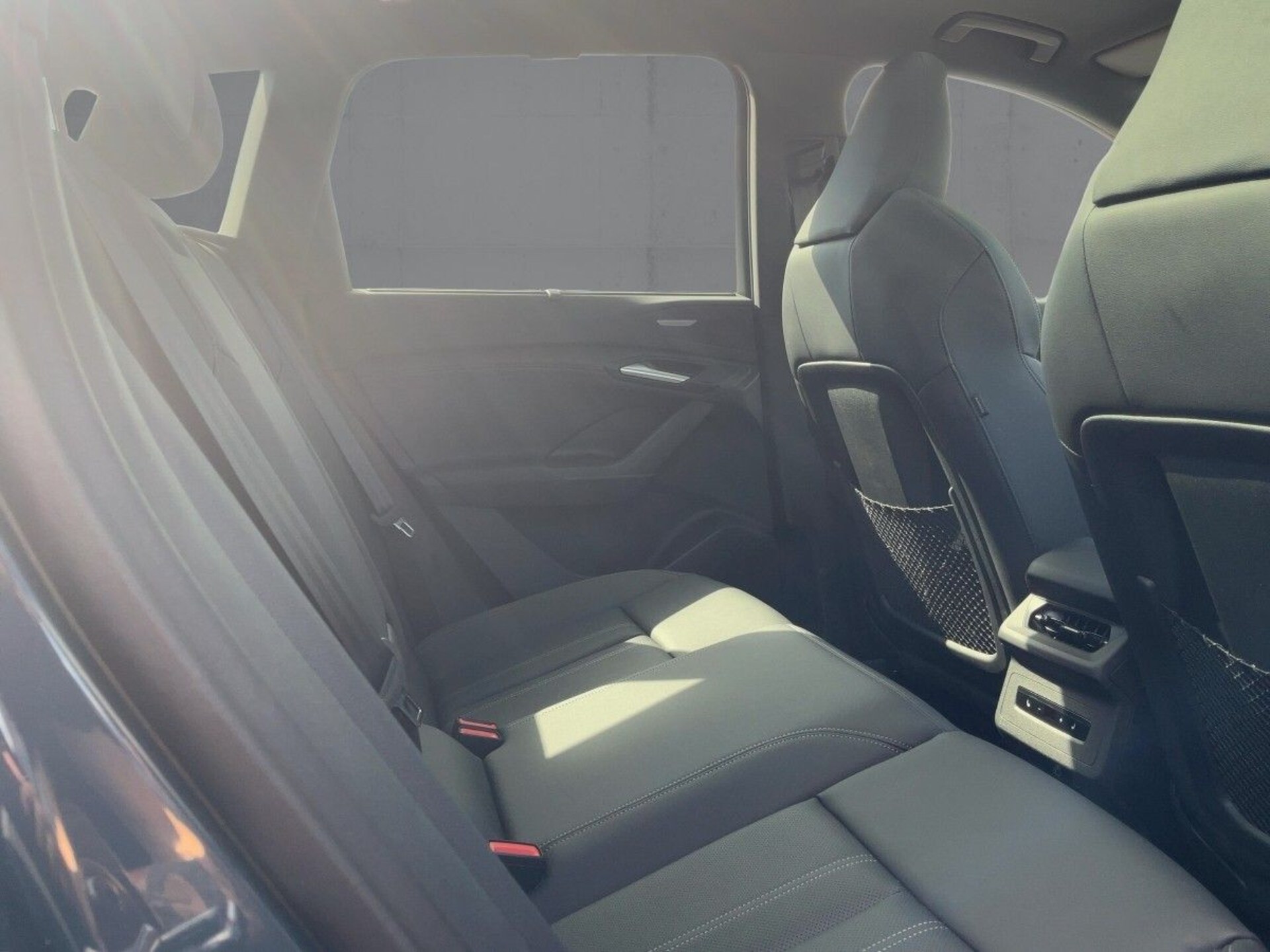 Audi SQ6 SUV e-tron