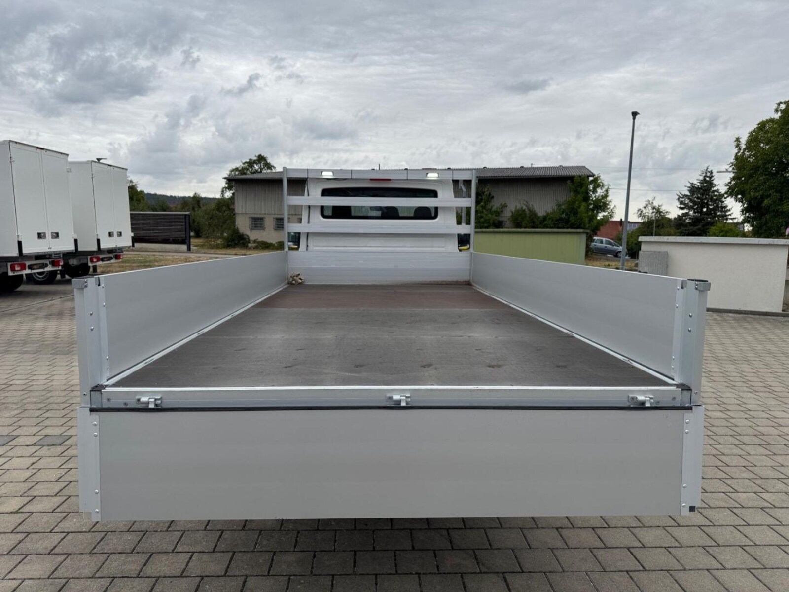 Volkswagen Crafter Einzelkabine langer Radstand – Bild 11