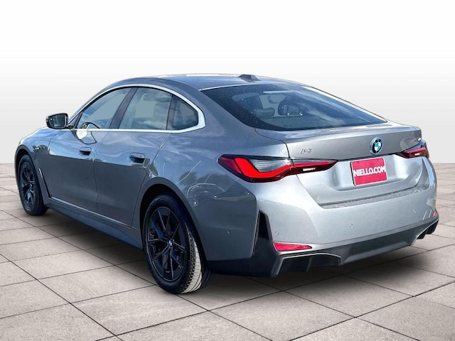 2025 BMW