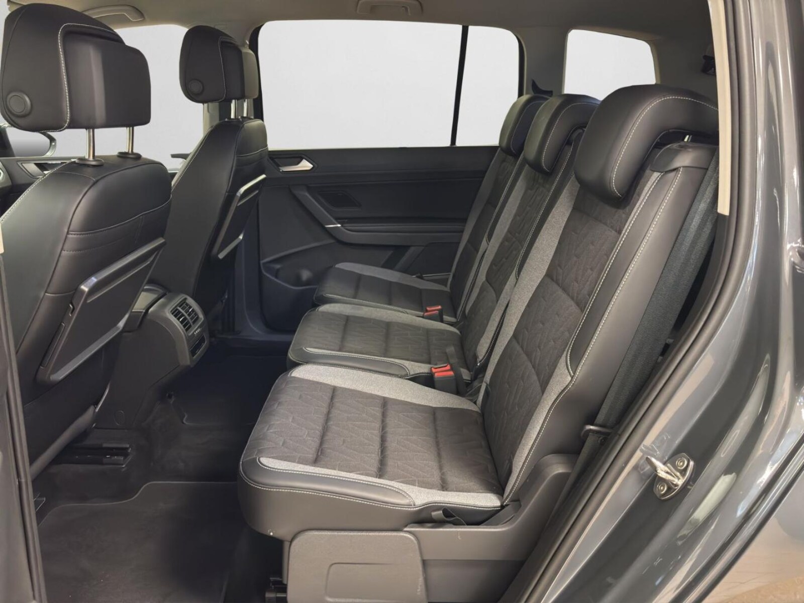 Volkswagen Touran – Bild 14