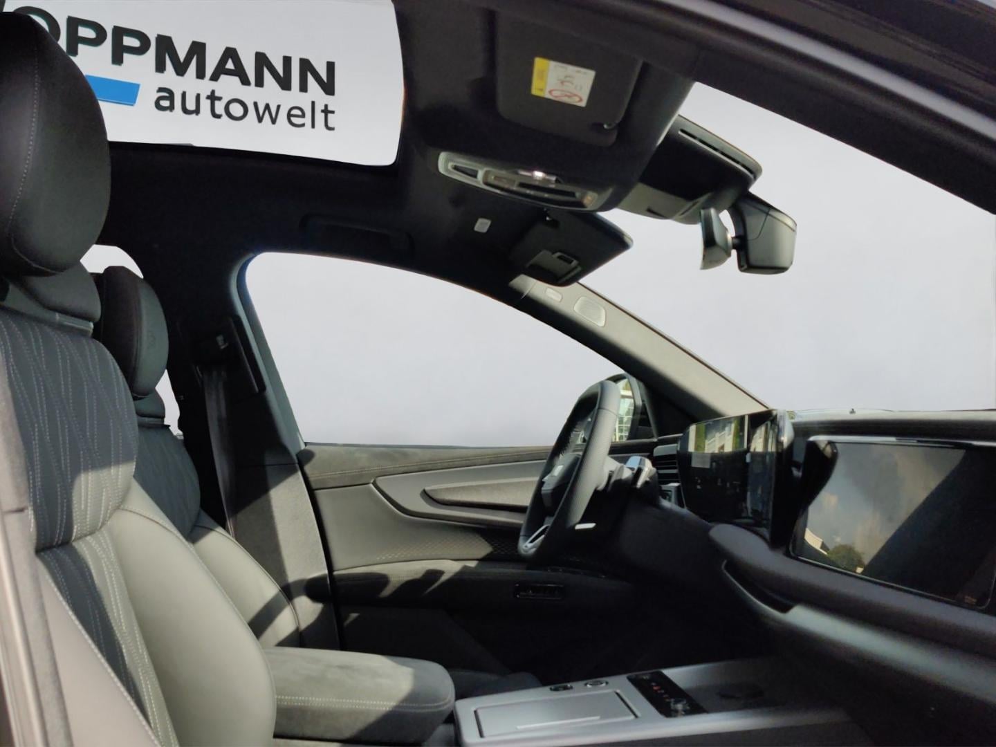 Bild über Audi Q7 SUV TDI quattro 220 kW tiptronic - für weitere Informationen kontaktieren Sie den Audi Partner