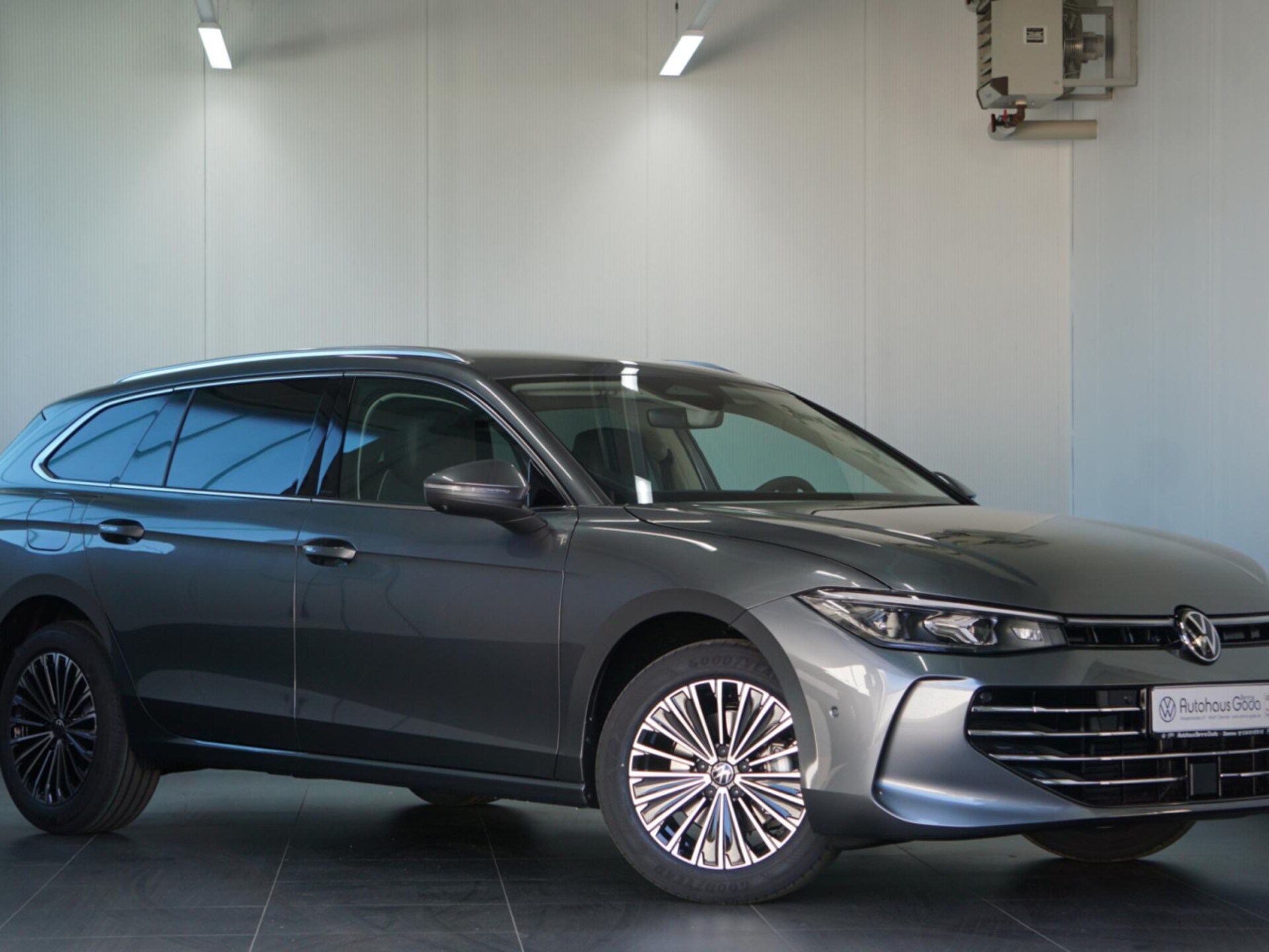 Volkswagen Passat Elegance