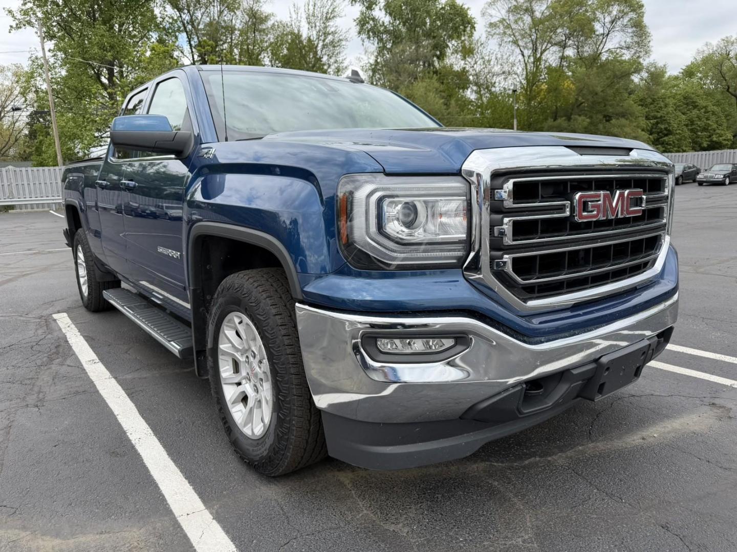 2019 GMC Sierra 4WD Double Cab Standard Box SLE's photo