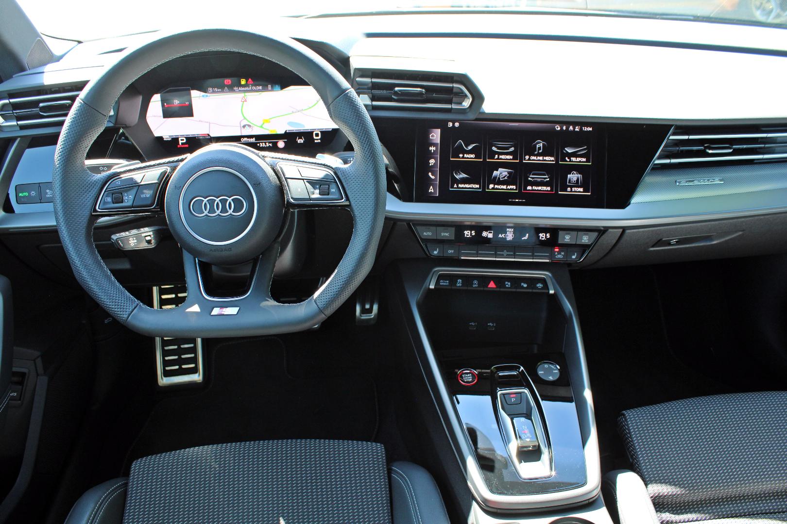 Image about Audi S3 Limousine TFSI quattro S tronic