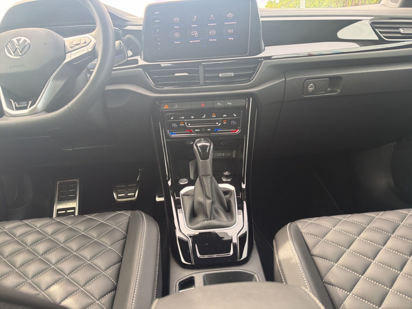 Volkswagen T-Roc Cabriolet – Bild 14