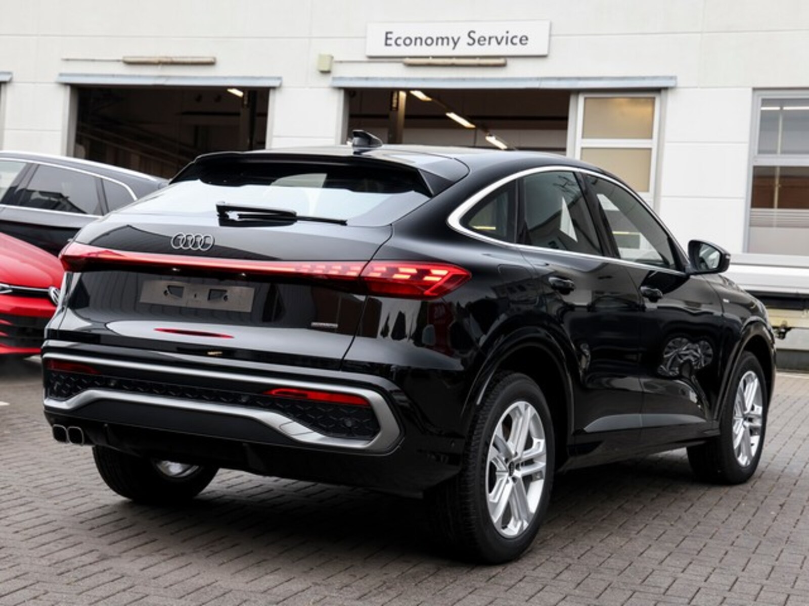 Audi Q5 Sportback – Bild 2