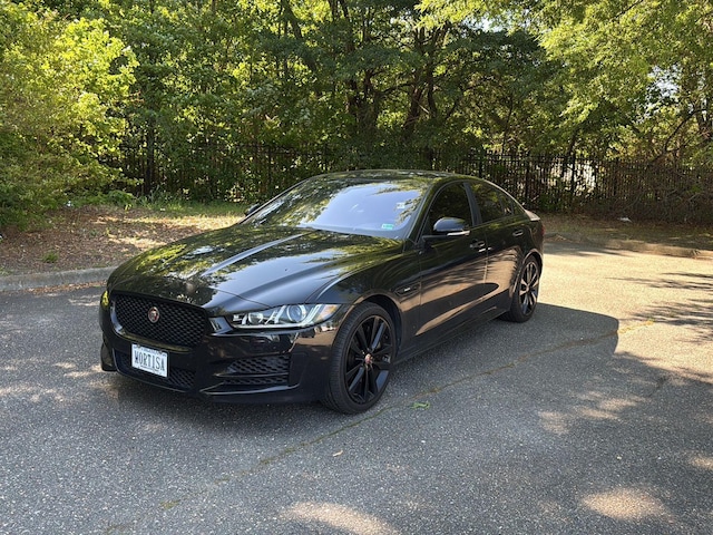 2017 Jaguar XE