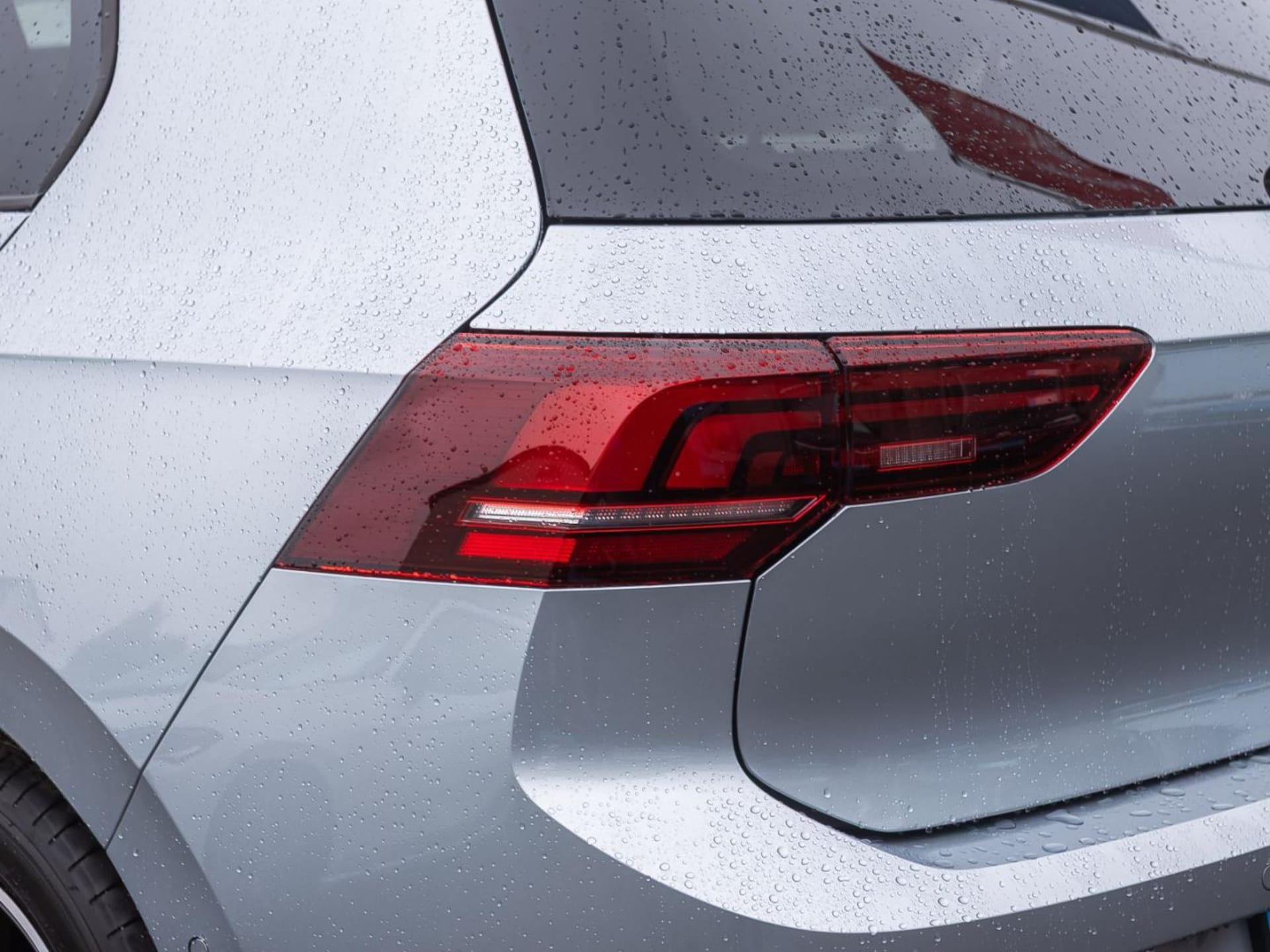 Volkswagen Golf R-Line